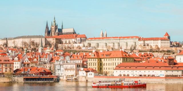 Praha - Dresdenas - Karlovi Varai