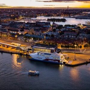Naujametinis kruizas prabangiausiu ir naujausiu kruiziniu laivu Baltijos jūroje „Viking Glory“ Talinas - Helsinkis - Turku